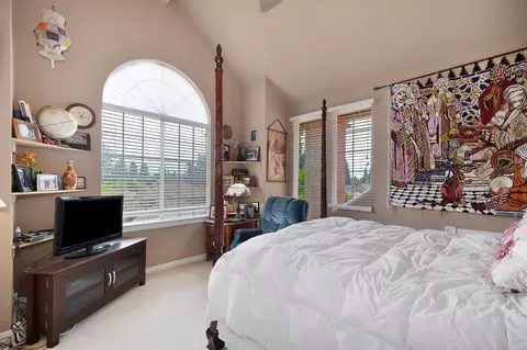 Bedroom - 100 Hinkle Ct, Folsom, CA 95630 photo 1 of 4