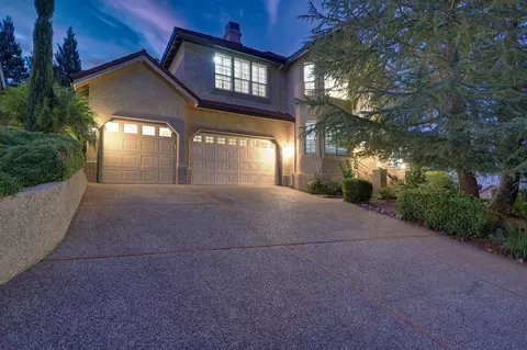 Exterior - 100 Hinkle Ct, Folsom, CA 95630 photo 34 of 35