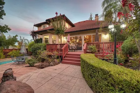 Exterior - 100 Hinkle Ct, Folsom, CA 95630 photo 22 of 35