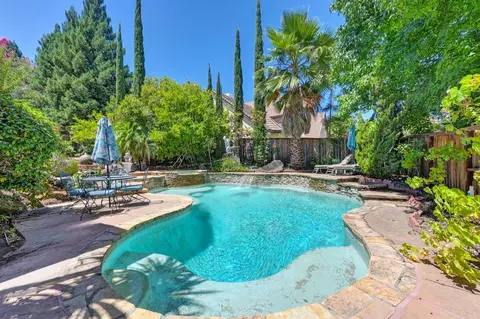 Exterior - 100 Hinkle Ct, Folsom, CA 95630 photo 12 of 35
