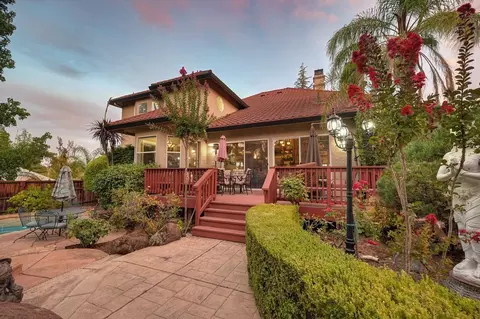 Exterior - 100 Hinkle Ct, Folsom, CA 95630 photo 18 of 35