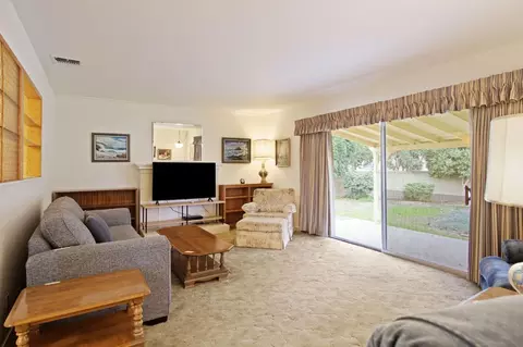 Living - 201 Eagle Ct, Modesto, CA 95350 photo 2 of 2