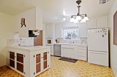 Kitchen - 201 Eagle Ct, Modesto, CA 95350 photo 1 of 4