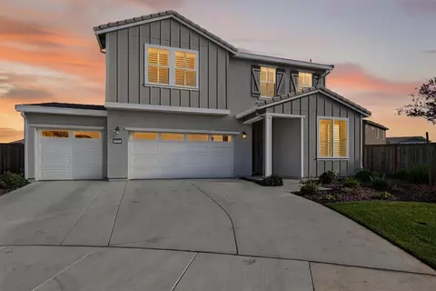 10124 Wayfaring Dr, Stockton, CA 95219
