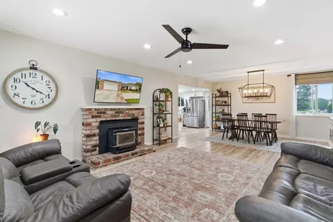 15581 French Camp Rd, Ripon, CA 95366 photo 8