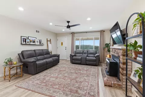15581 French Camp Rd, Ripon, CA 95366 photo 10