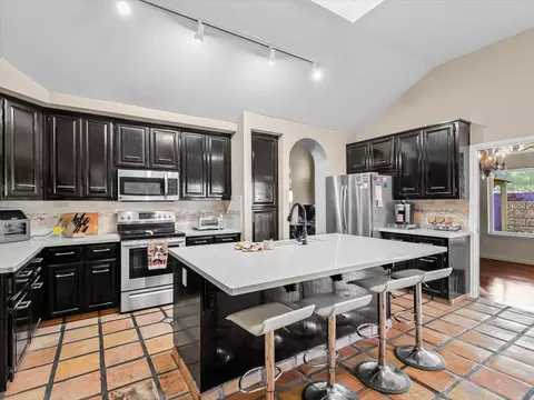 Kitchen - 4021 Copper Penny Ct, Modesto, CA 95355 photo 6 of 8