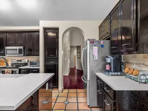 Kitchen - 4021 Copper Penny Ct, Modesto, CA 95355 photo 4 of 8