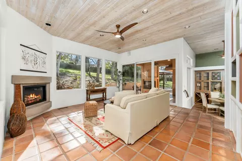 2299 Loch Way, El Dorado Hills, CA 95762