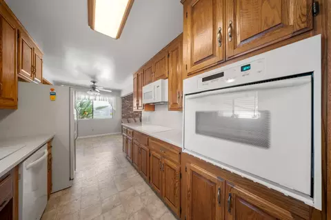 1500 Crestview Dr, Modesto, CA 95355 photo 15