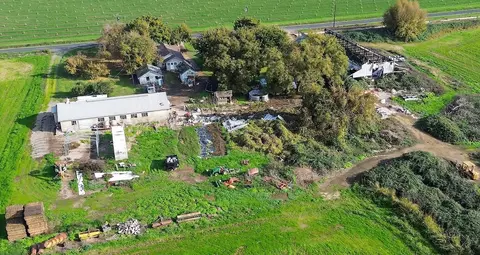 View/Area - 28015 N Blossom Rd, Walnut Grove, CA 95690 photo 1 of 1