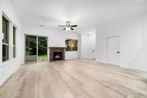 4024 Mason Ln, Carmichael, CA 95608 photo 8
