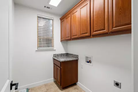 4024 Mason Ln, Carmichael, CA 95608 photo 16