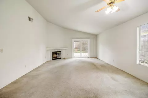 147 4th Ave, Galt, CA 95632 photo 4