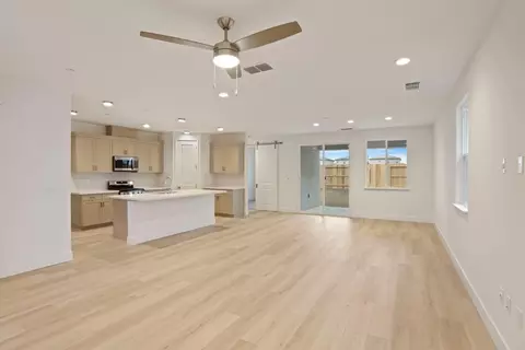 Living - 2182 Silk Ave, Manteca, CA 95337 photo 1 of 1