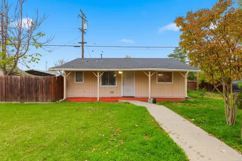 411 Sierra Dr, Modesto, CA 95351 photo 1