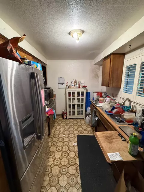 Kitchen - 1534 Derek Dr, Olivehurst, CA 95961 photo 1 of 3