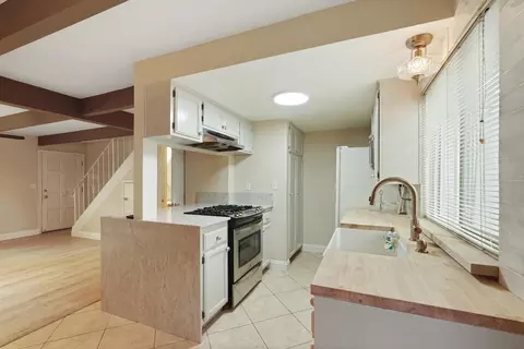 878 Rutledge Dr, Lodi, CA 95242 photo 5
