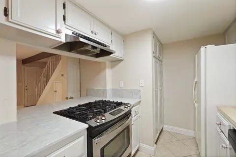 878 Rutledge Dr, Lodi, CA 95242 photo 8