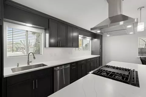 1207 S Crescent Ave, Lodi, CA 95240 photo 8