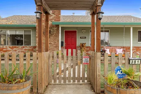 Exterior - 381 Wallis Ave, Gustine, CA 95322 photo 4 of 14