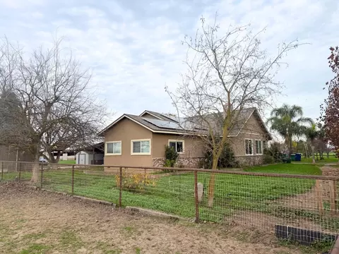6660 Olive Ave, Winton, CA 95388