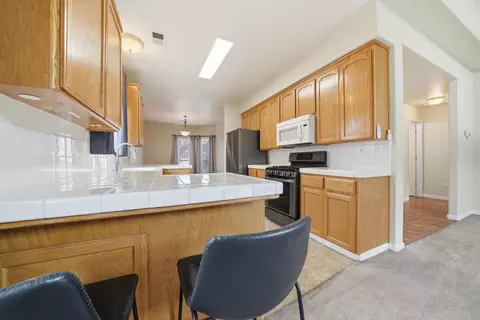 Kitchen - 1250 Wimbledon Dr, San Andreas, CA 95249 photo 6 of 7