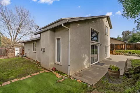 Exterior - 1250 Wimbledon Dr, San Andreas, CA 95249 photo 10 of 10