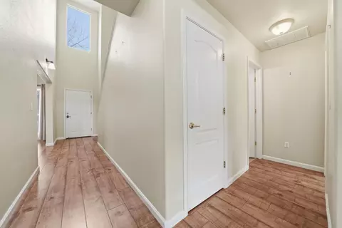 Entry Way - 1250 Wimbledon Dr, San Andreas, CA 95249 photo 3 of 6