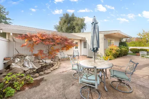Exterior - 1317 Lake Blvd, Davis, CA 95616 photo 13 of 21
