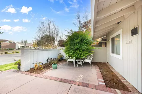 Exterior - 1317 Lake Blvd, Davis, CA 95616 photo 7 of 21
