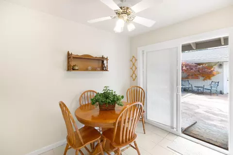 Dining - 1317 Lake Blvd, Davis, CA 95616 photo 4 of 4