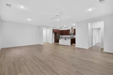 Living - 2340 Bellows Way, Lodi, CA 95242 photo 4 of 6