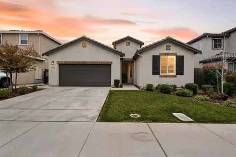 Exterior - 2340 Bellows Way, Lodi, CA 95242 photo 2 of 9