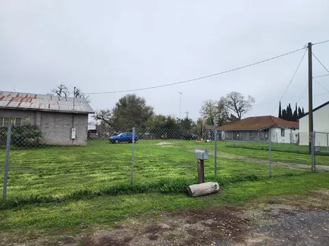 Exterior - 292 W Lathrop Rd, Lathrop, CA 95330 photo 3 of 10