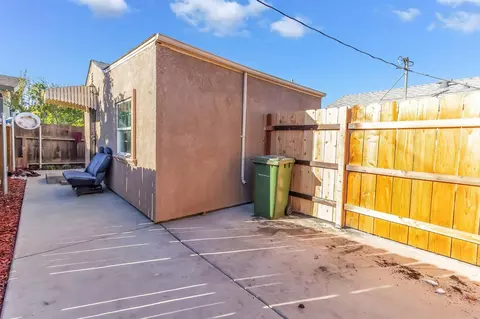 320 Acacia St, Lodi, CA 95240 photo 28