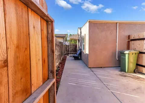 320 Acacia St, Lodi, CA 95240 photo 27