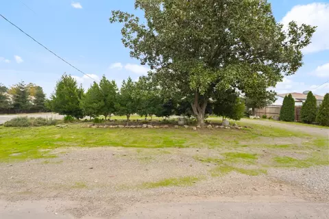 Exterior - 960 Elma St, Hickman, CA 95323 photo 7 of 8