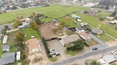 View/Area - 960 Elma St, Hickman, CA 95323 photo 2 of 6