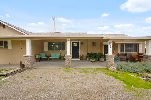 Exterior - 960 Elma St, Hickman, CA 95323 photo 8 of 8