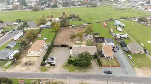 View/Area - 960 Elma St, Hickman, CA 95323 photo 1 of 6