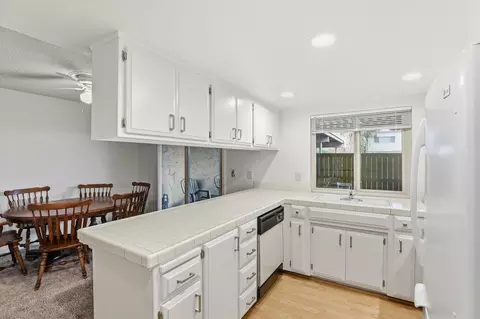 6025 Casa Alegre, Carmichael, CA 95608 photo 9