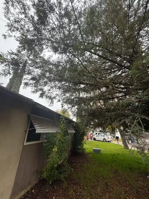 Exterior - 416 Tennyson Dr, Modesto, CA 95351 photo 6 of 6