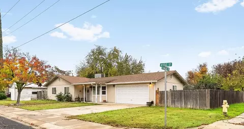 419 Aleut St, Biggs, CA 95917 photo 2