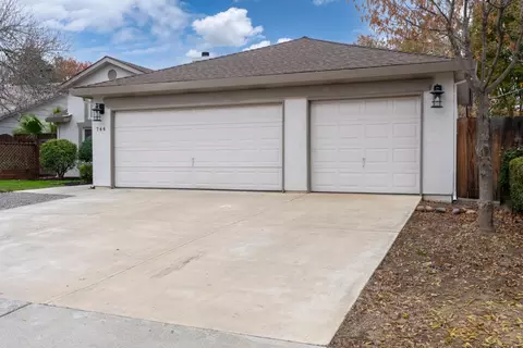 744 Bluff Dr, Los Banos, CA 93635 photo 5