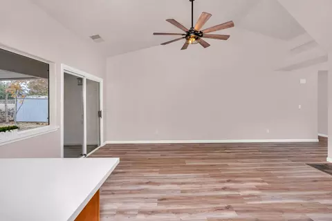 744 Bluff Dr, Los Banos, CA 93635 photo 20