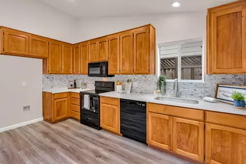 744 Bluff Dr, Los Banos, CA 93635 photo 19
