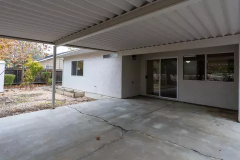 744 Bluff Dr, Los Banos, CA 93635 photo 41