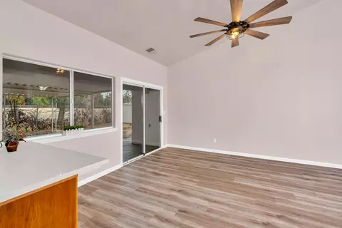 744 Bluff Dr, Los Banos, CA 93635 photo 12