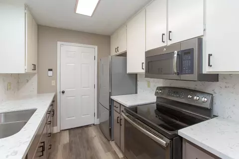 Kitchen - 1730 Fulkerth Rd, Turlock, CA 95380 photo 1 of 3